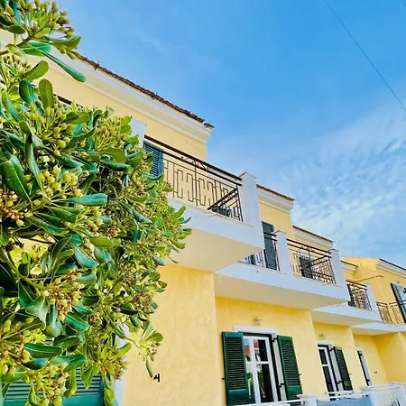 Lejlighedshotel Kavos Aparthotel 3*