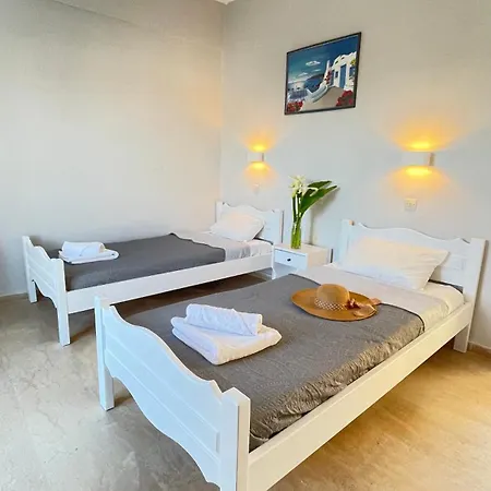 Kavos Aparthotel 3*